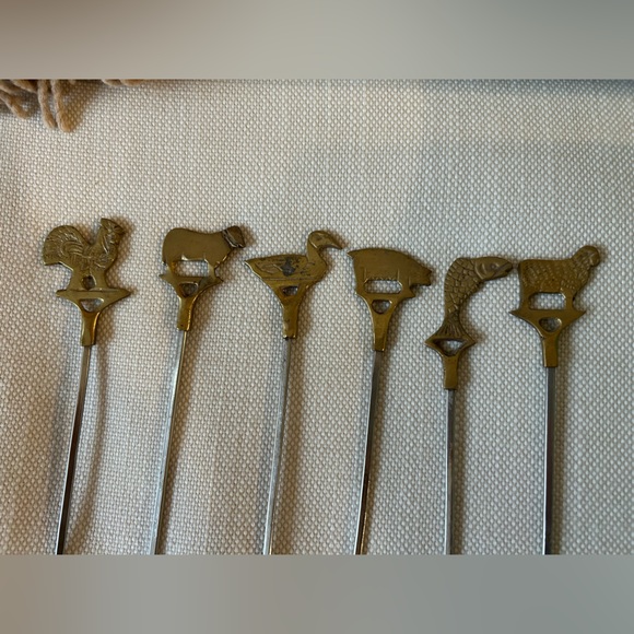 WILLIAMS SONOMA Vintage Brass Animal Skewers, Set 6 - Picture 4 of 8